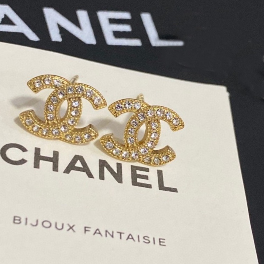 Chanel Classic CC Logo Crystal Stud Earrings - Picture 2 of 3